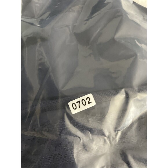 Lauren Conrad Large Blue Lace Detail Blouse Lightweight Feminine Romantic - Picture 15 of 15